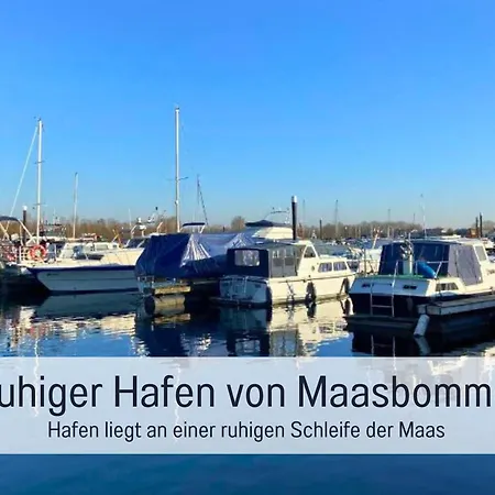 Hausboot Claudia Maasbommel Hotel Exterior photo